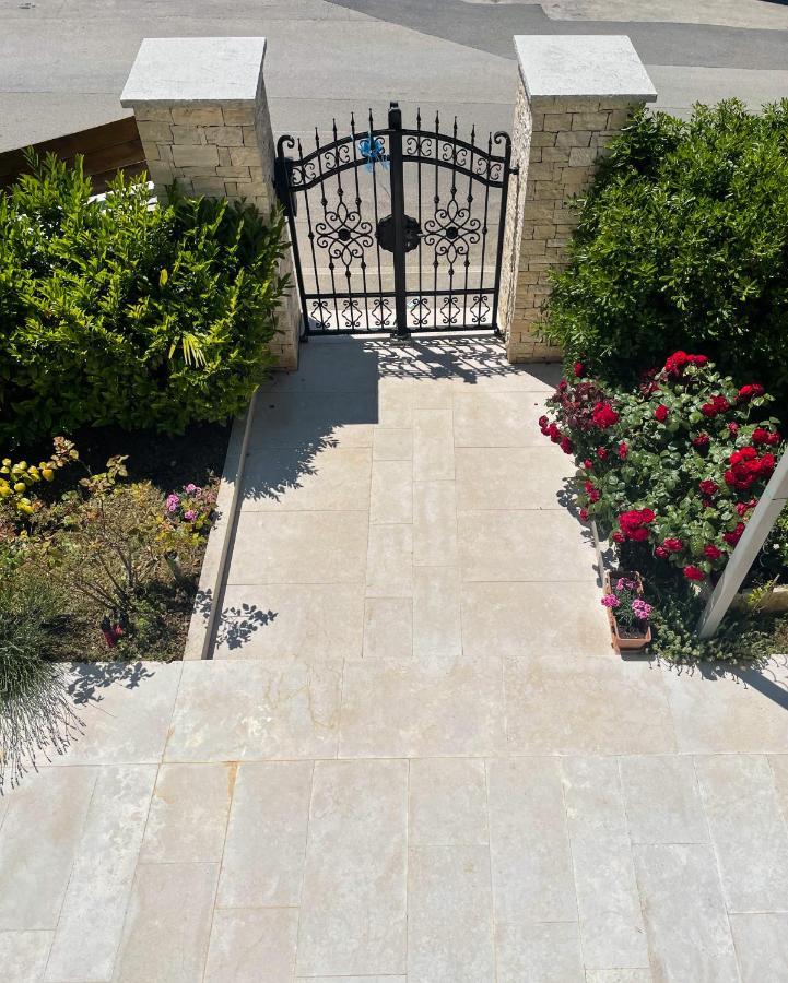 Apartments Borghetto Vinkuran Kültér fotó