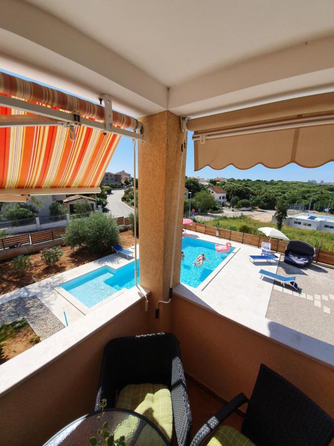 Apartments Borghetto Vinkuran Kültér fotó