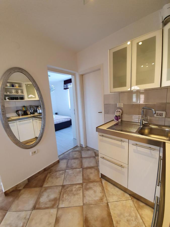 Apartments Borghetto Vinkuran Kültér fotó