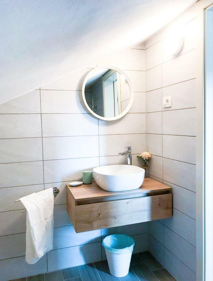 Apartments Borghetto Vinkuran Kültér fotó