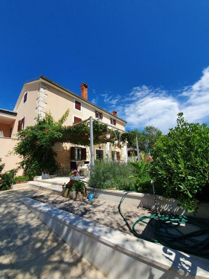 Apartments Borghetto Vinkuran Kültér fotó